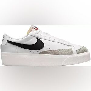 Size 8 Nike Blazer